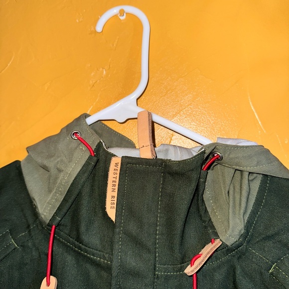 Western Rise Anorak Jacket - Picture 3 of 5
